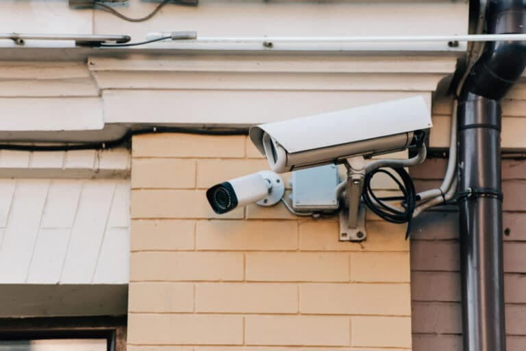 Trieste rivoluziona la sicurezza: Questura collegata alle telecamere cittadine e fotosegnalamenti alla polizia locale