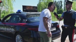 Alcol, droga e una patente falsa: 12 denunciati nel pordenonese