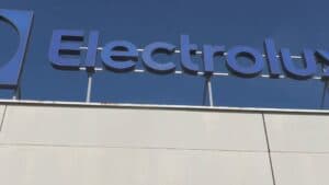 Crisi Electrolux, Serracchiani chiama Meloni in aula