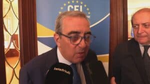 Gasparri: Vannacci sta lavorando per far vincere la sinistra