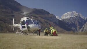 Rocciatore precipita per 30 metri, è grave