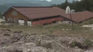 Ordinanza revocata, Pissebus può riaccogliere residenti e bovini