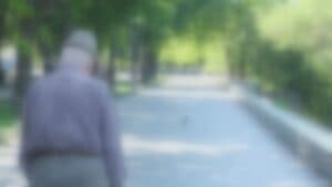Anziano maltrattato, nipote e marito patteggiano 1 anno e 4 mesi