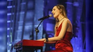 Suns, 7 lingue e 7 artisti per il gran finale in Teatrone