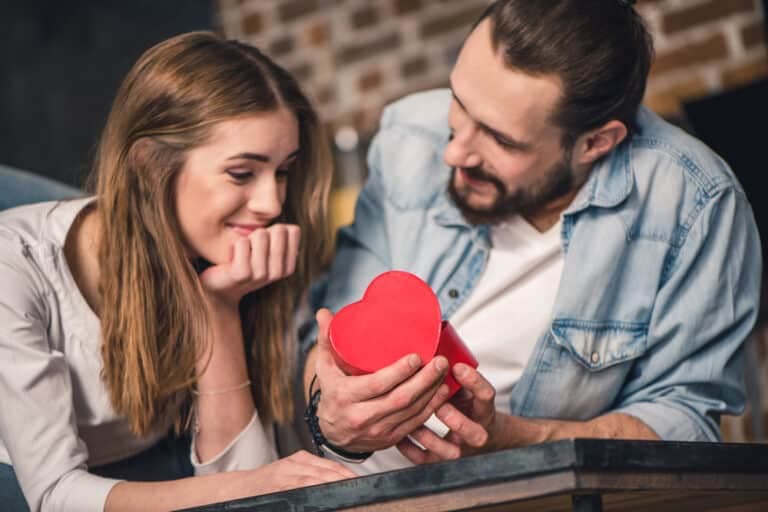 Mirko Spelta: «I social stanno cambiando l’amore». A Udine l’incontro su fiducia e relazioni