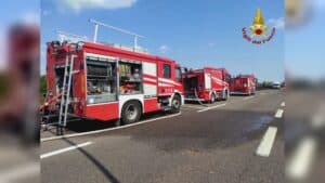 Incendio sull’A23 tra Udine Sud e Palmanova, traffico bloccato
