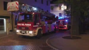 Dà fuoco al materasso in carcere, muore un 19enne