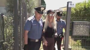 Accoltella l’ex, il legale di Sara: “Ha ammesso, è sotto shock”
