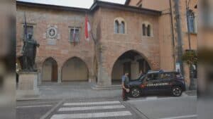Tentata truffa ad anziana, arrestato 19enne