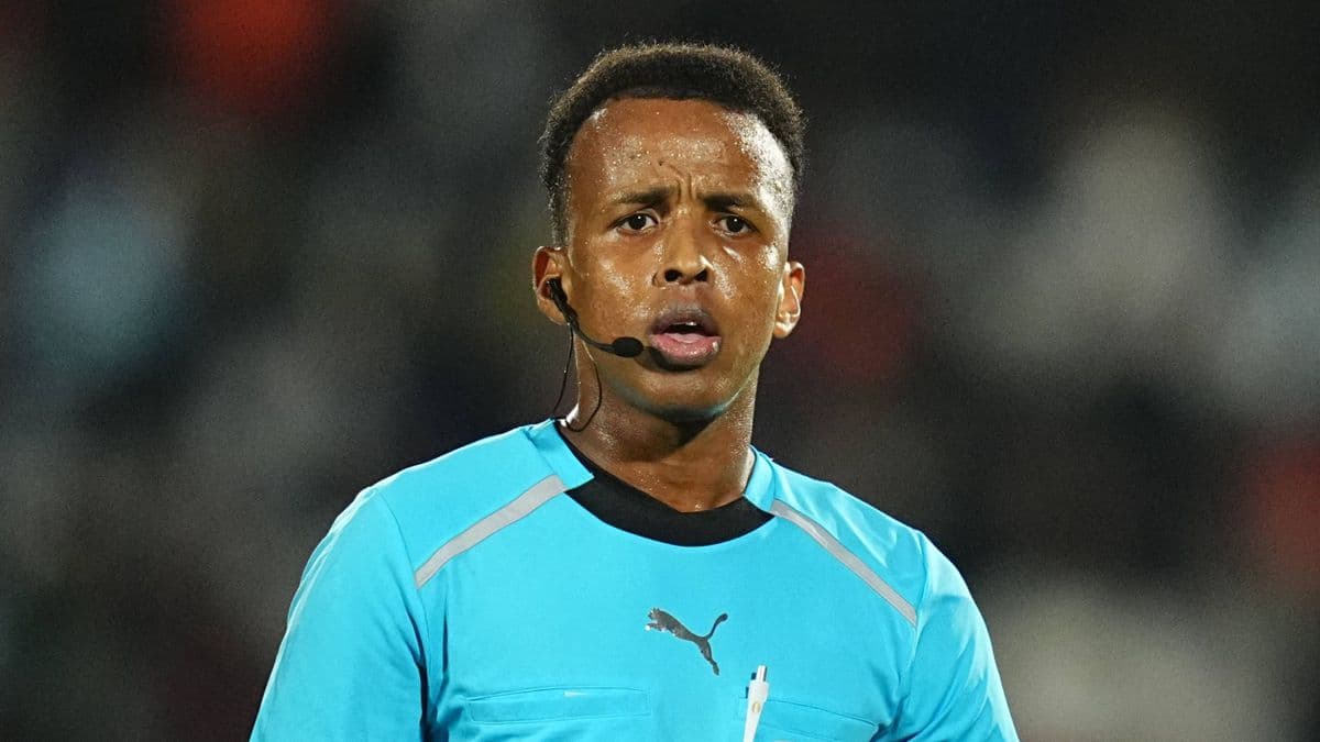 Arbitro somalo escluso dai Mondiali negli Usa: respinto all’arrivo a Miami