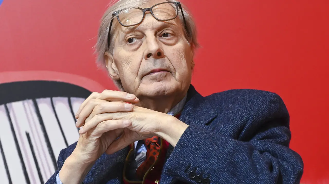 Vittorio Sgarbi ancora in terapia intensiva, la figlia Evelina: «L’ho visto in grande sofferenza»