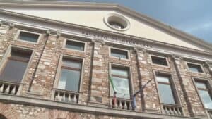 Banda del buco a Manzano: chiesti 4 anni per un kosovaro