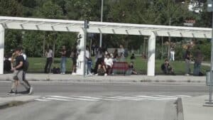 Caos bus scolastici, in 12mila chiedono correttivi