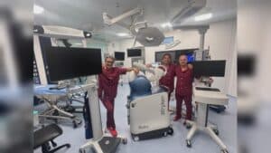 La chirurgia vola: record di protesi e nuovo robot in arrivo