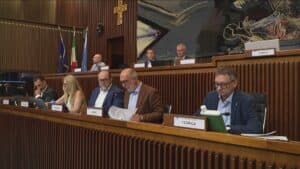 Assistenza anziani, la Regione amplia i servizi