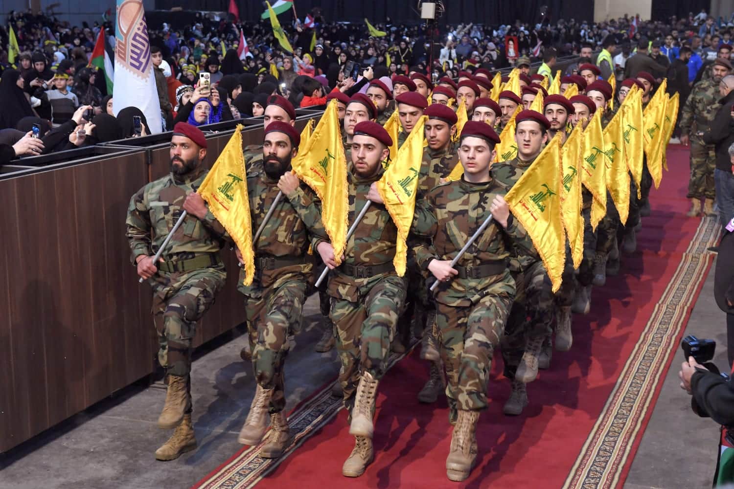 Hezbollah cambia tattica contro l’IDF: droni, imboscate e guerra di logoramento nel sud del Libano