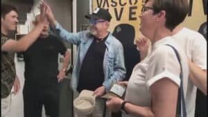 Vasco Rossi ha incontrato i ragazzi di Progetto Autismo