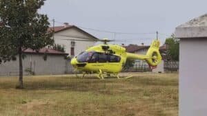 Bimbo cade da un albero, interviene l’elisoccorso