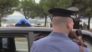 In casa con eroina e cocaina: arrestata una 40enne